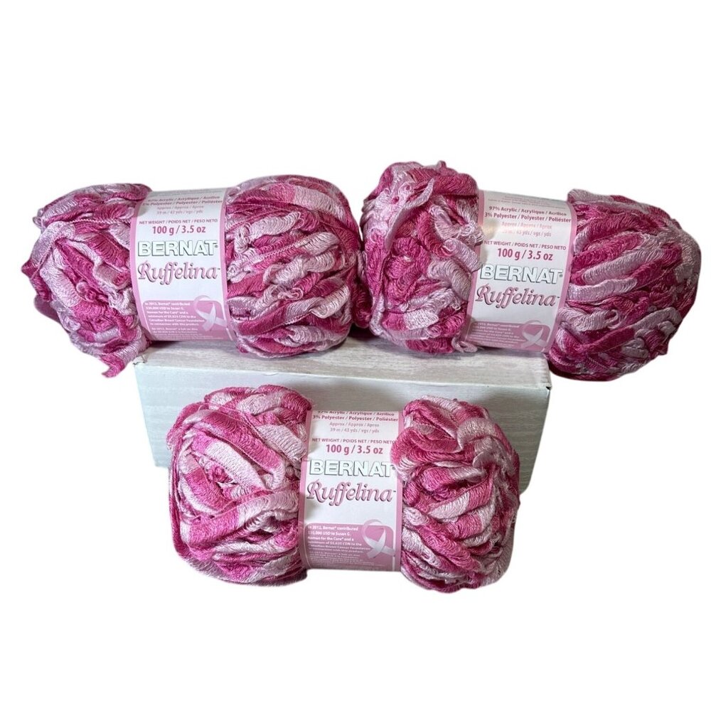 Bernat Yarn Ruffelina Pink & White Variegated 100g Acrylic Polyester Lot Of 3